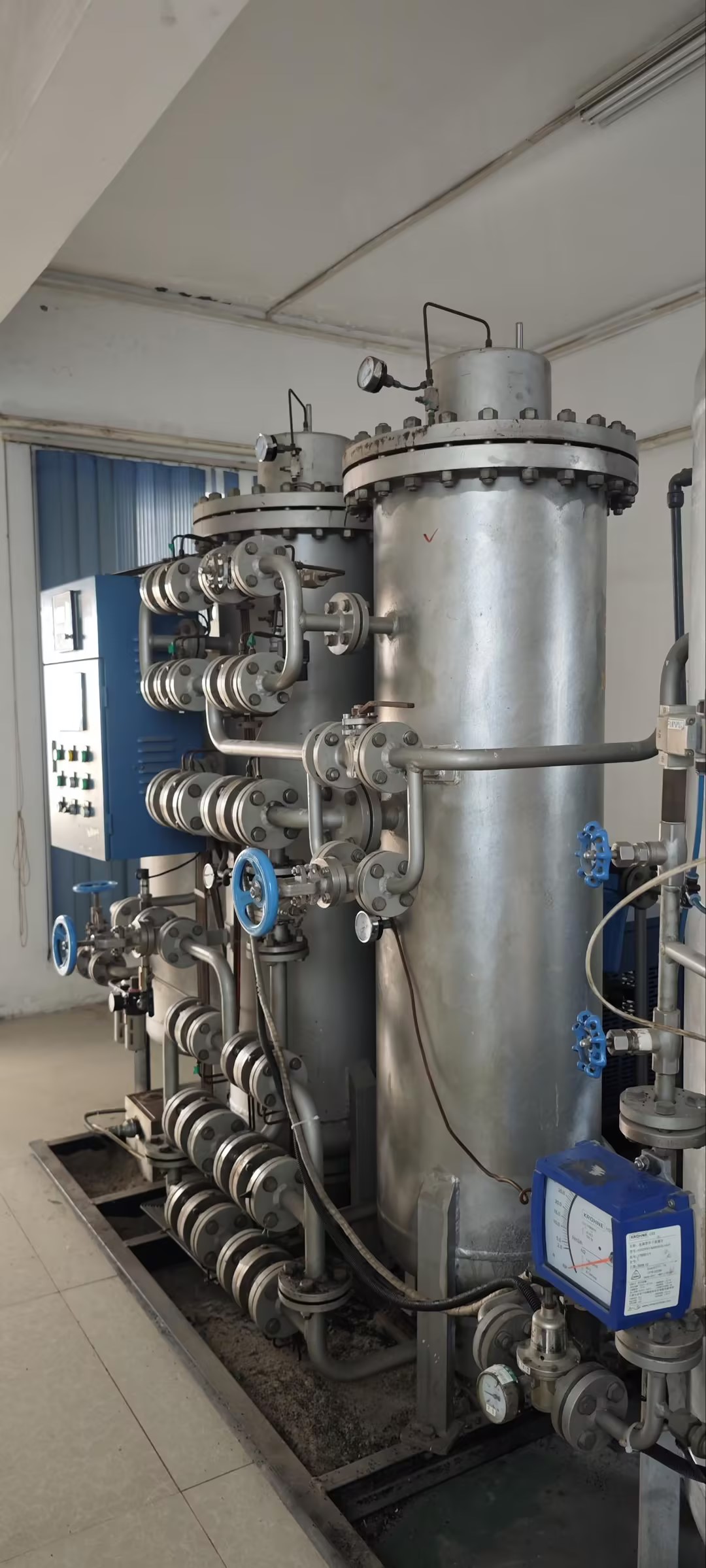 瑞氣制氮機(jī)運(yùn)行18年，助力航空防護(hù)設(shè)備公司高效生產(chǎn)